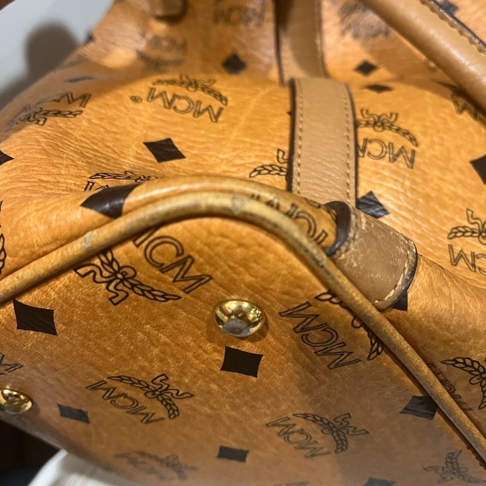 MCM COGNAC VISETOS 2 WAY BAG - Picture 10 of 16